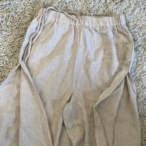 Cream pants - Picture 3 of 3